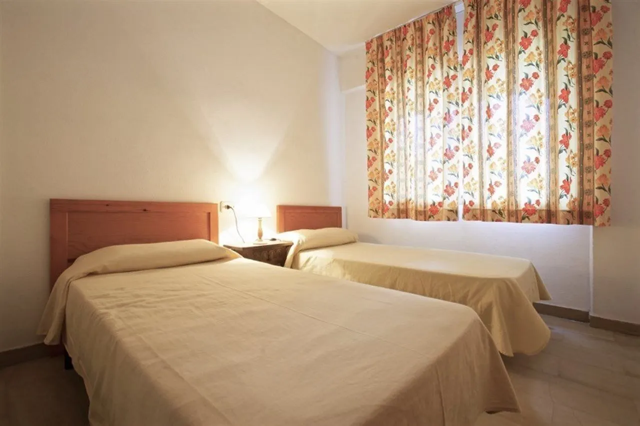 Rentalmar Arquus I II III IV V Park Salou Apartment
